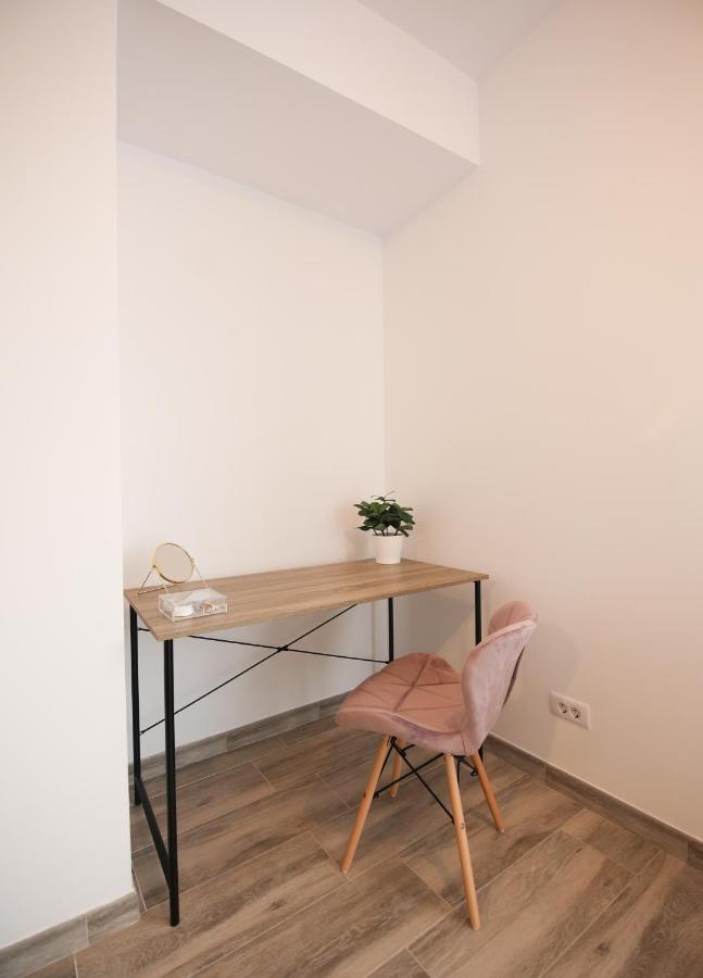 Vitan Central Oasis ---Free Secured Private Parking---Self Check-In-- Bucareste Exterior foto